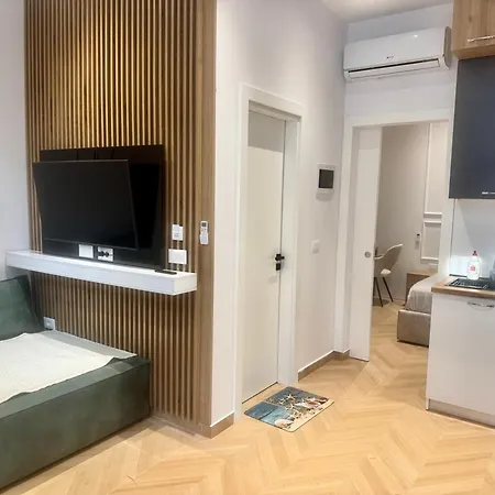 Garden Premium Mali Robit Appartement *