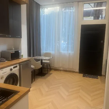 Appartement Garden Premium Mali Robit *