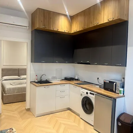 Garden Premium Mali Robit Appartement Golem (Tirana)