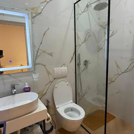 Appartement Garden Premium Mali Robit