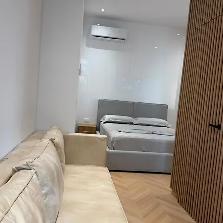 Appartement Garden Premium Mali Robit