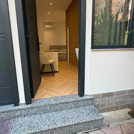 Appartement Garden Premium Mali Robit Golem (Tirana)